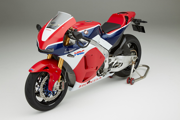Honda ra mắt phiên bản thương mại của xe đua MotoGP RC213V