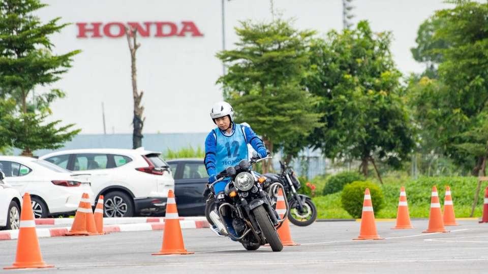 Honda Việt Nam tiếp tục tuyển sinh đào tạo và sát hạch giấy phép lái xe mô tô phân khối lớn (Hạng A2)